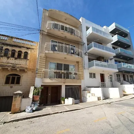 Daire Modern In Swieqi Malta *