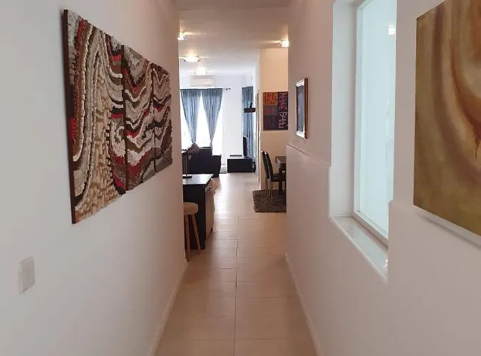 Daire Modern In Swieqi Malta *